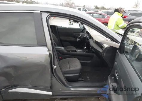 2025 Nissan Kicks Sv Intelligent Awd из США, поврежденный, VIN 3N8AP6CB7SL324976